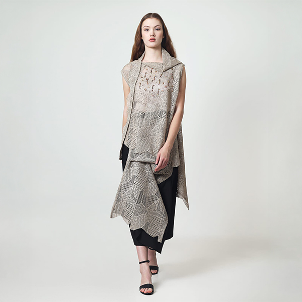 Amiefa – Celine Sleeveless Blouse